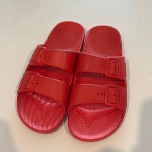 Women’s size 38/39 Freedom Moses Sandal